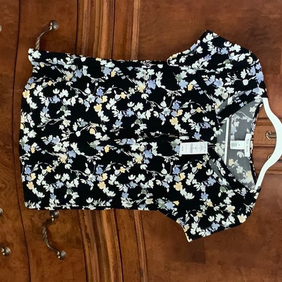 White House Black Market Tops - NWT floral blouse.